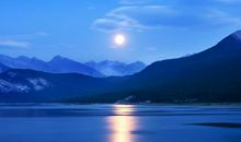 写出人开心的起床心情的句子