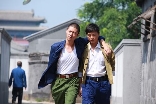 12.兄弟，因为我们有共同的利益，共同的爱好，共同的理想，共同的价值观，共同的人生目标；所以我们成了好兄弟