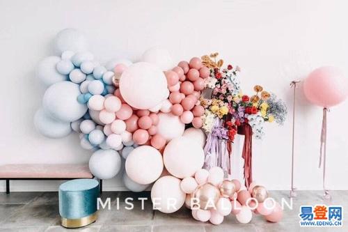 12.亲情是航行中的港口。当我们一次又一次地撞击岩石时，我们会慢慢驶入。没有强风或波浪。我们可以在这里呆一会儿，修复伤口，准备供应，然后再次起航。