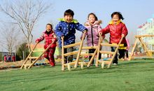 和朋友一起欢聚的开心句子