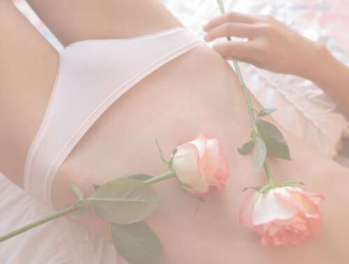 15.这个世界上有上千种等待,最好的一种叫做未来。