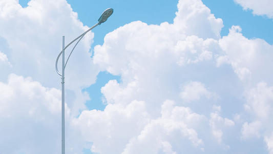 10.英格丽·伯格曼（Ingrid Bergman）说，健康的身体加上不良的记忆将使我们过上幸福的生活。确实，世界上有那么多八卦，以至于不值得记住。