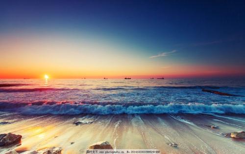 12.家庭情感一直无时无刻不在我们身边，有时我们会因为我们的顽皮和好玩而忘记它的存在。