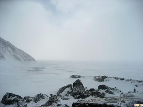 12.当金钱不能赚到足够的钱时，人类的生命就会终结。孝敬父母，请不要再寻找理由等待自己。