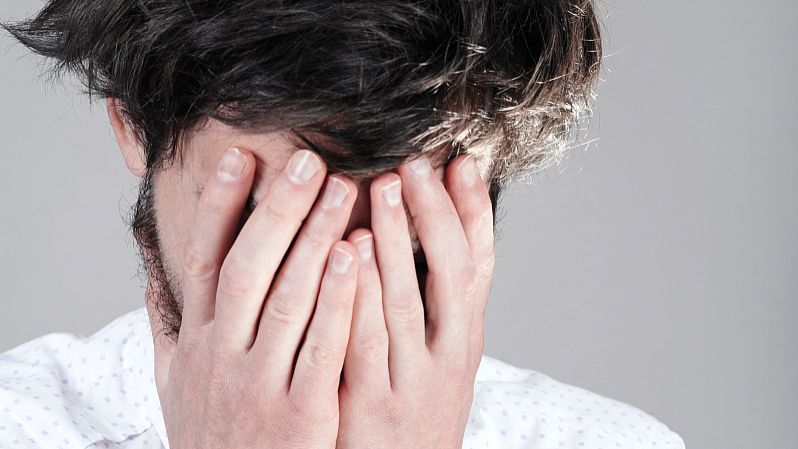 9.有谁看到我的悲伤，在乎我的悲伤。