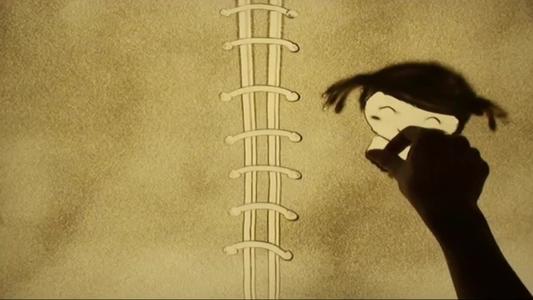 11.记住一些事情。突然明白为什么我处于这样的痛苦状态。曾经的姐姐承认她小时候没有把我当姐姐，因为我一开始就没有在一起生活。当我在餐桌上听到此消息时，我的心里没有任何波动。考虑到对血缘亲戚如此冷漠，我还没有确定自己能被家人接受。也许我小时候仍然喜欢住在亲戚家的阁楼上。风雨交加，担心得失。