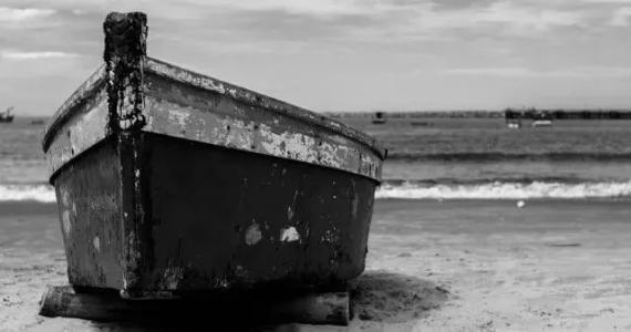 10.我只能胆怯地逃脱，出来，不想回到破碎的心中，甚至我以为我可以解决所有的问题和我所有的死亡苦恼！