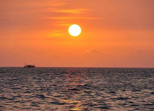 12.它并不是真的用来拒绝，但是我担心一旦握住手，当我回到一个人时，我将无法忍受孤独和悲伤。如果没有的话，我不怕丢失。