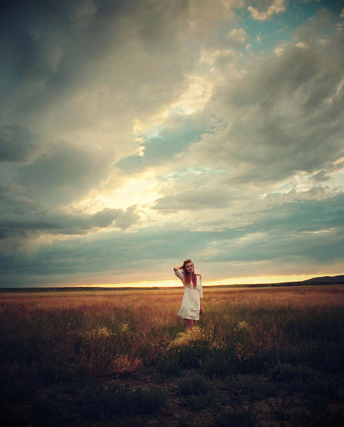 10.再见,山是你,水是你,风是你。