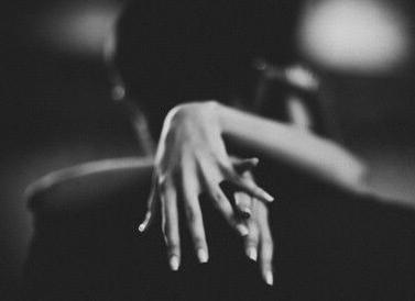 10.是因为我做得还不够使你想分手。