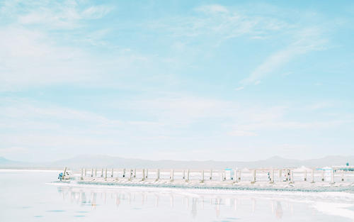 12.对不起,由于我的能力太小,我无法给家人任何帮助;很抱歉,由于我的意愿,我没有达到家人的期望。