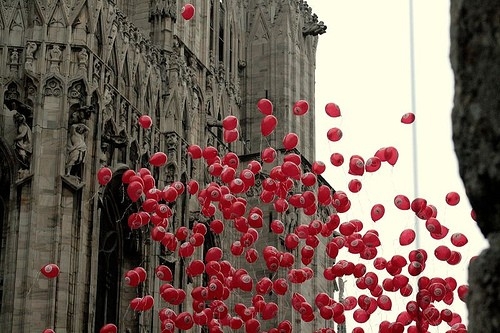 10.这是对人类最纯正，最真诚和最热情的感情的升华。