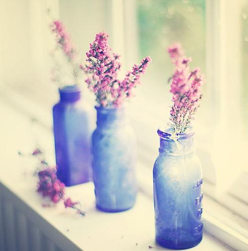 10.我知道当我回头看时,那些眼泪要荒唐;但是我不知道当我回头看时,那些笑声和笑声会使我哭泣。