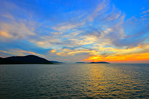 描述太湖的句子