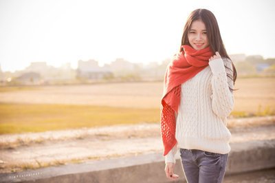 11.时间会淡化我们的感情，但不会淡化我们的过去。