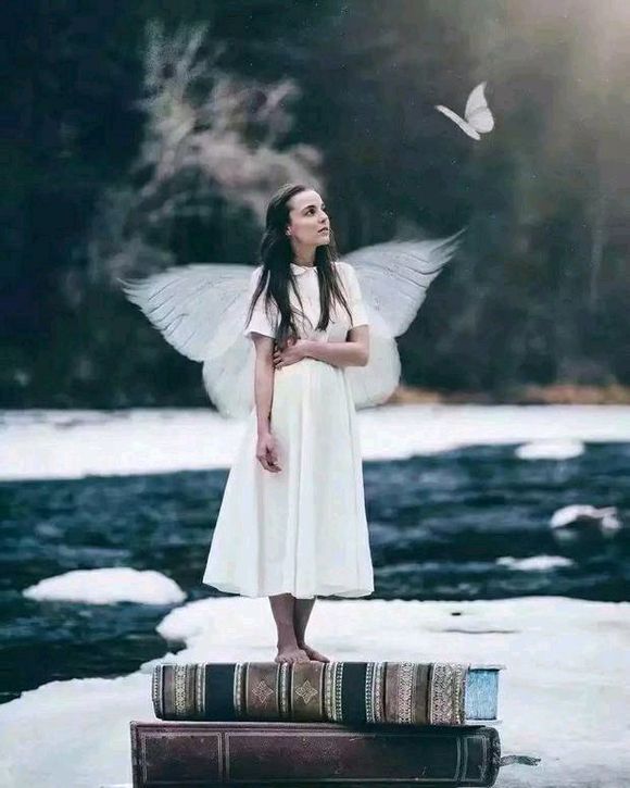 10.虽然我不是你最好的，但是你是我最好的老师。虽然我不是你最好的人，但是你是我最好的老师，但愿你每天都过得愉快。