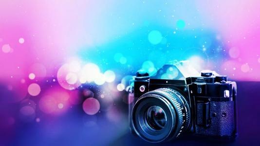 11.在最无助的十字路口，家庭感情是指导成功的明确路标。