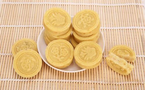 11.当您长大后，希望您不会觉得我na琐琐碎，无论成长过程有多困难，无论多么累，都不要轻易放弃和退缩。