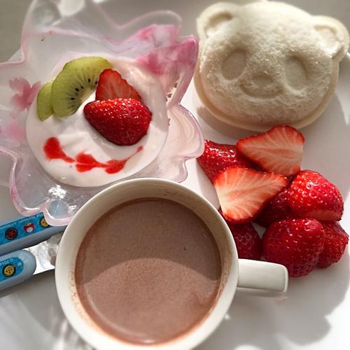 10.人们在世界上不能太贪婪,他们必须学会做出选择并学会享受简单的幸福。