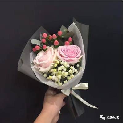 9.两个彼此相爱的人不能在一起，我们该怎么办？佛陀说：如果不能在一起，就不能在一起。其实你的寿命并不长！珍惜每次会议。