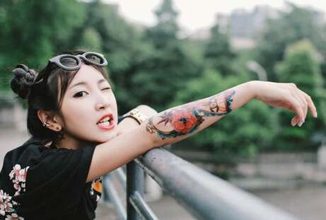 超级阻力女郎个性签名