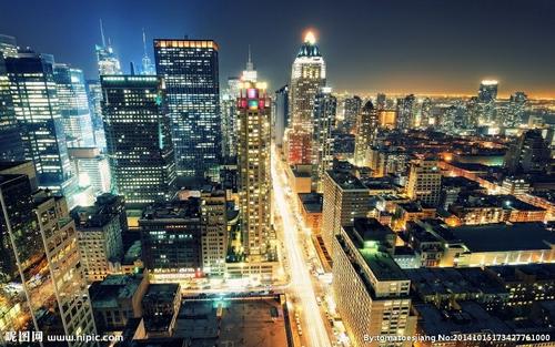 句子描述城市的黑夜