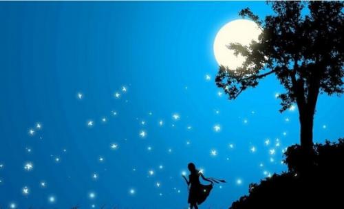 一句话描述夏日的月亮