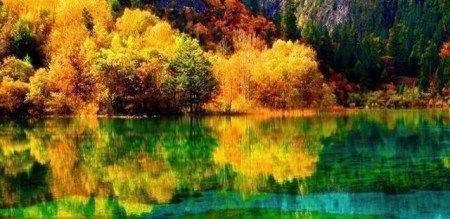 描述秋天风景的词