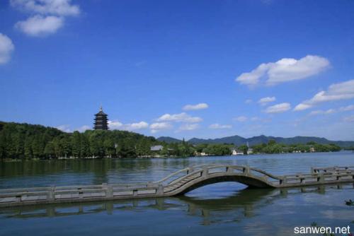 赞美杭州西湖的诗