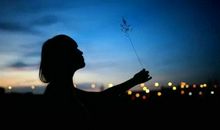 学会温柔以待一切，我们也会被温柔以待