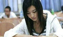 生活不会很轻松，但我们也不会轻易认输