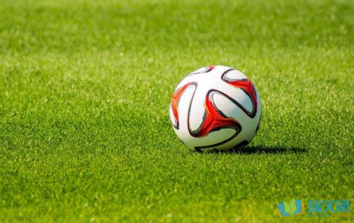 关于踢足球的好句子