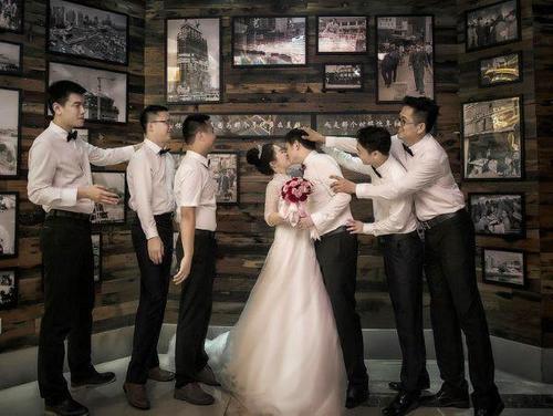 简单的文学迷婚礼问候