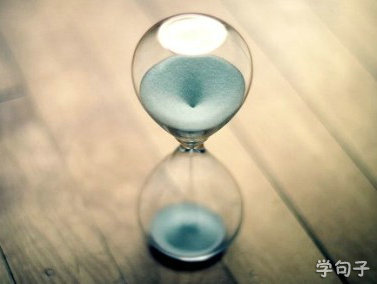 有感伤的句子:离别大多是长期计划的