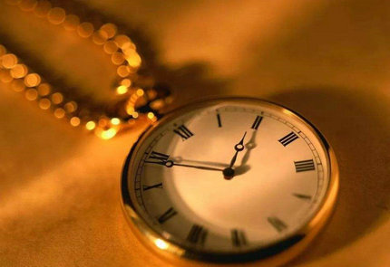 给过去的时间，让时间成为过去