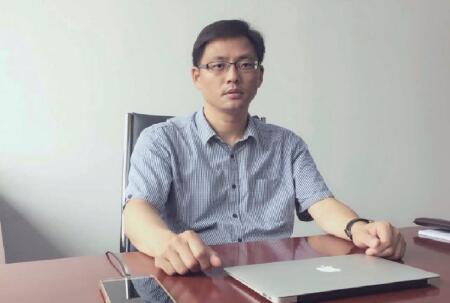 用学徒寓言语向船老板