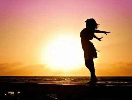 对自己残酷,离自由越来越近