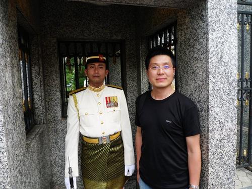 中年叔叔的个性签名