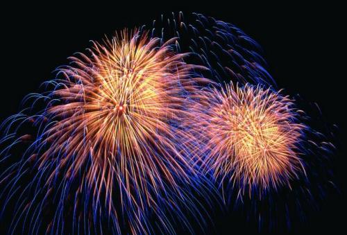 描述新年烟花的句子