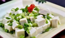 歇后语小葱拌豆腐