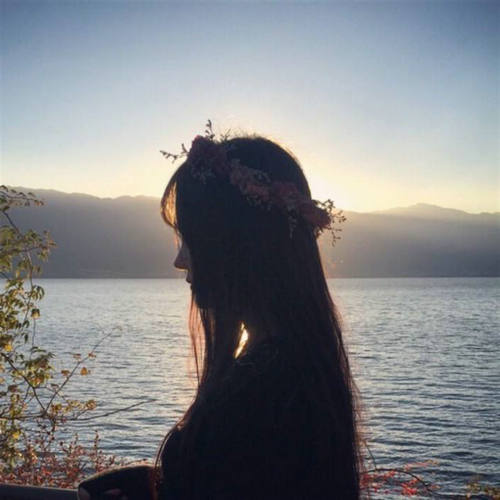 如果命运不公平,请相信爱情并保持友善