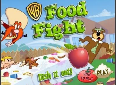 老鼠从洞里出来