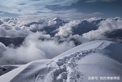 漂亮的句子描述雪山
