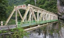 肚子里头撑船歇后语