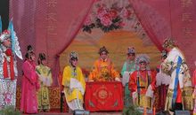 花旦唱戏歇后语