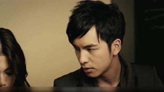 结婚前尝试爱情线