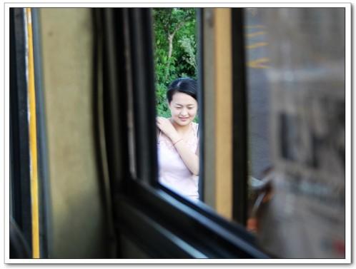 在空白处看到人们的寓言