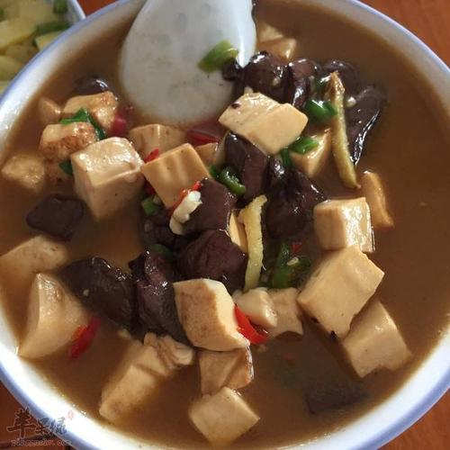 猪血煮豆腐寓言