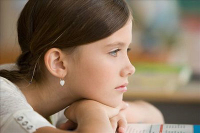 悲伤的一句话谈论心情和图片库：我太执着或你胆怯