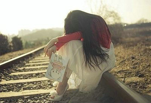 那些在恋爱中遭受惨痛损失的人通常是那些后来情绪高涨的人。